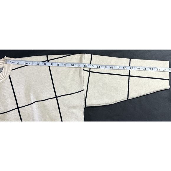 Chicwish Wool Blend Windowpane Grid Sweater Cream Black Boxy Pullover M/L - Picture 5 of 8